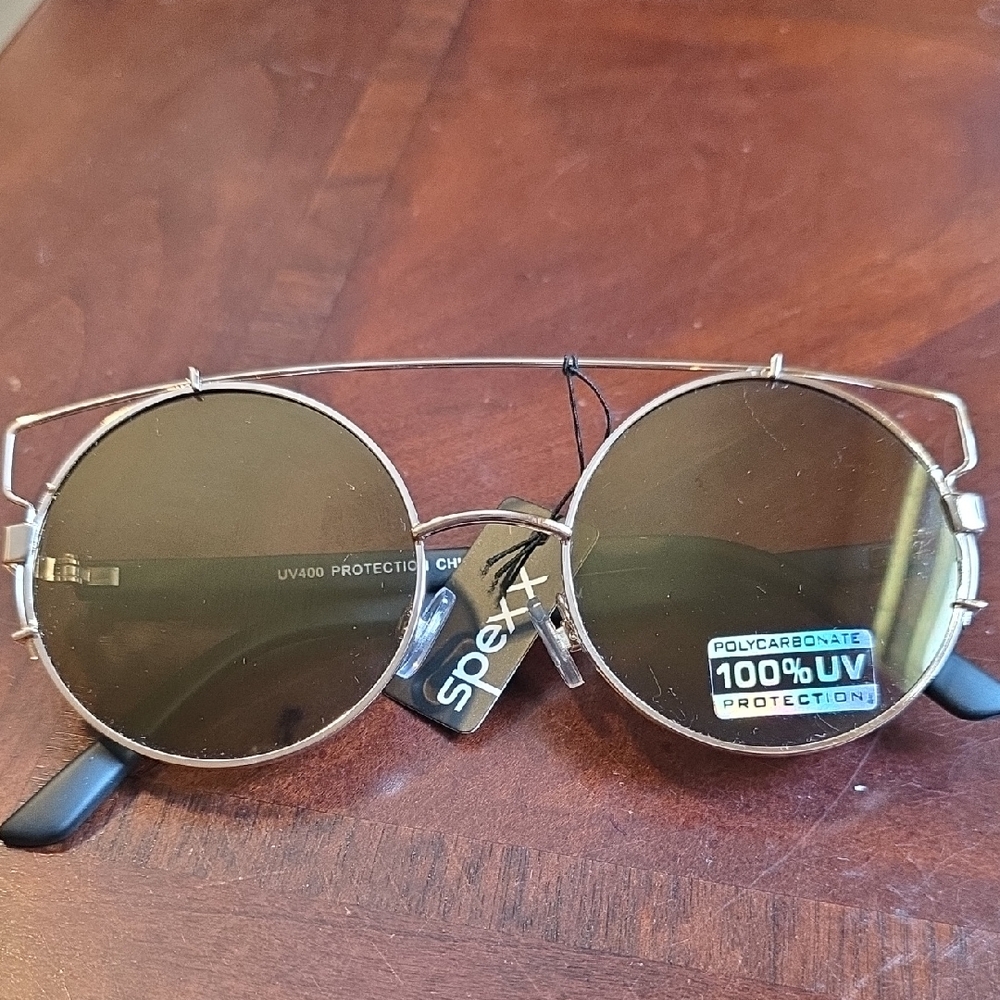 Gold Round Sunglasses